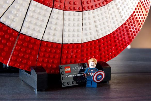 LEGO Конструктор Marvel Щит Капітана Америка