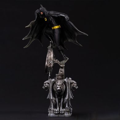 Статуетка Batman Deluxe Art Scale 1/10 - Batman Returns